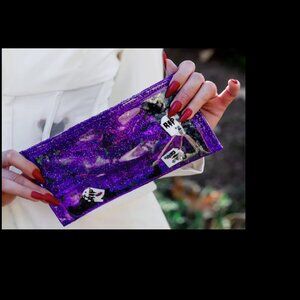 Too Cute to Spook Liquid Glitter Wallet